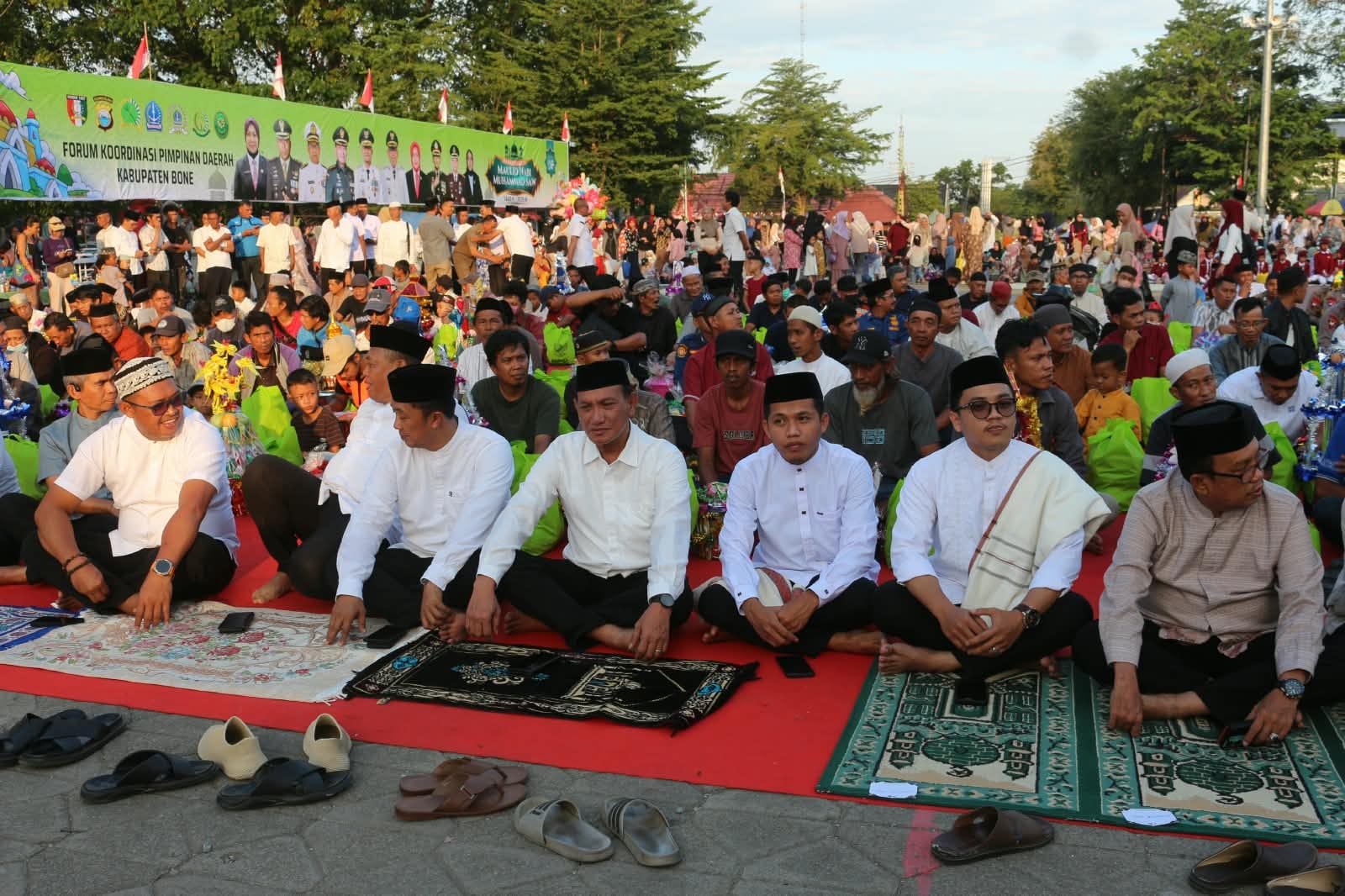 Pengurus Daerah HDMI Bone menghadiri peringatan Maulid Nabi Muhammad SAW. di Lapangan Merdeka Bone
